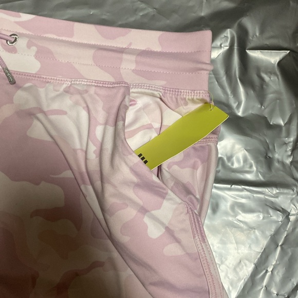 Shorts(All In Motion) - Picture 3 of 3